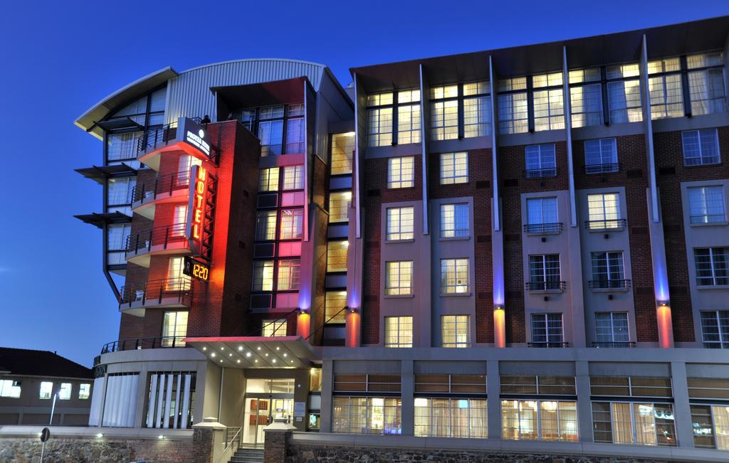 Garden Court Victoria Junction Hotel Cape Town Bagian luar foto