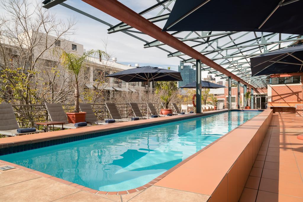 Garden Court Victoria Junction Hotel Cape Town Bagian luar foto